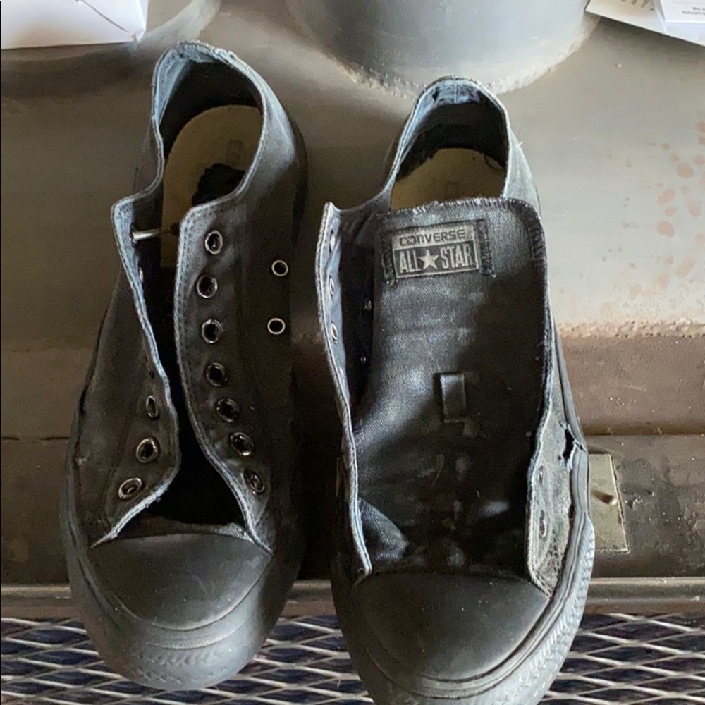 Converse-black size 11 men’s